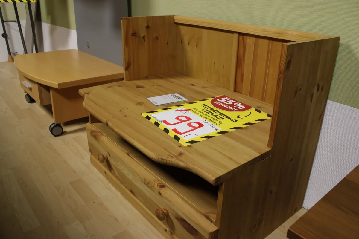 TV Schrank